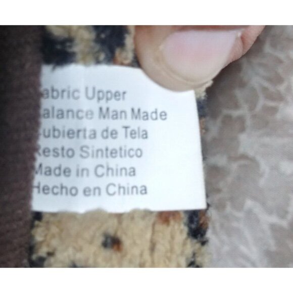 Secret Treasures Leopard Print Slipper socks 9.5/10/10.5 soft plush bow accents - Picture 6 of 7